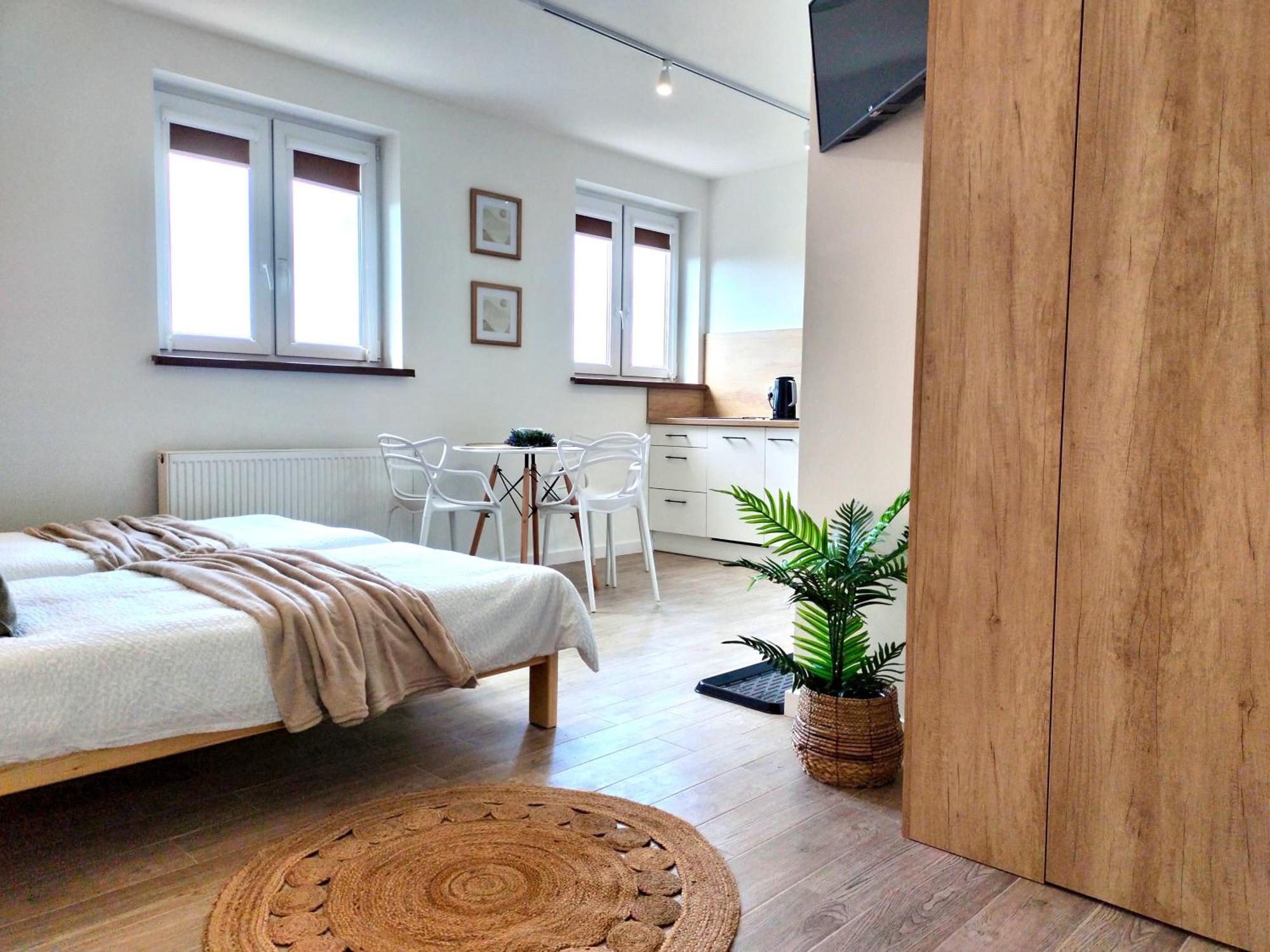 Agroturystyka Jodlowa - Rodzinne Apartamenty W Centrum Gor Swietokrzyskich - Sala Zabaw, Zwierzeta, Bilard Krajno-Zagorze Eksteriør bilde
